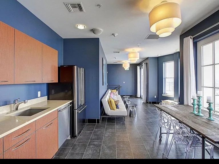 410 Acoma St #213 — Photo 17