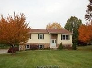 1912 Patricia Ct, Westminster, MD 21158