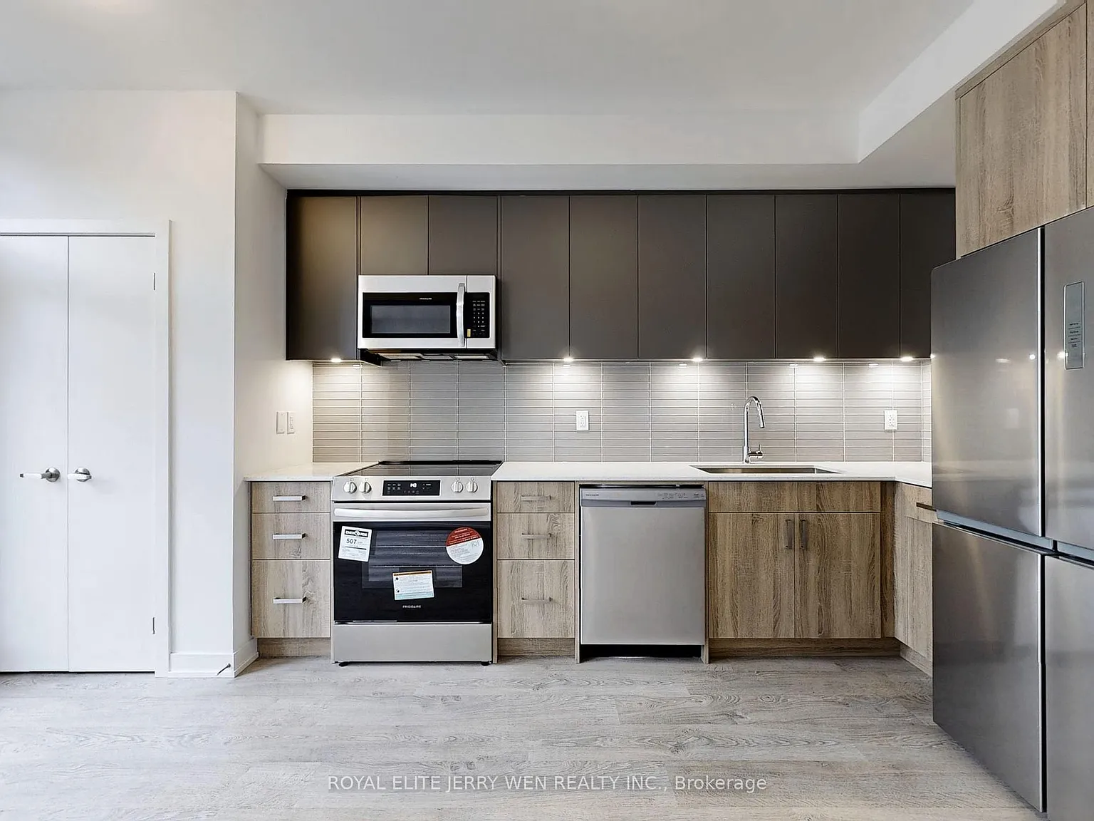 3 bed, $3,400 — Photo 3