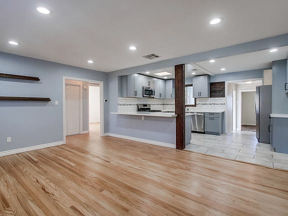 2nd image of 2254 Calle Trepadora