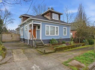 832 N Emerson St, Portland, OR 97217