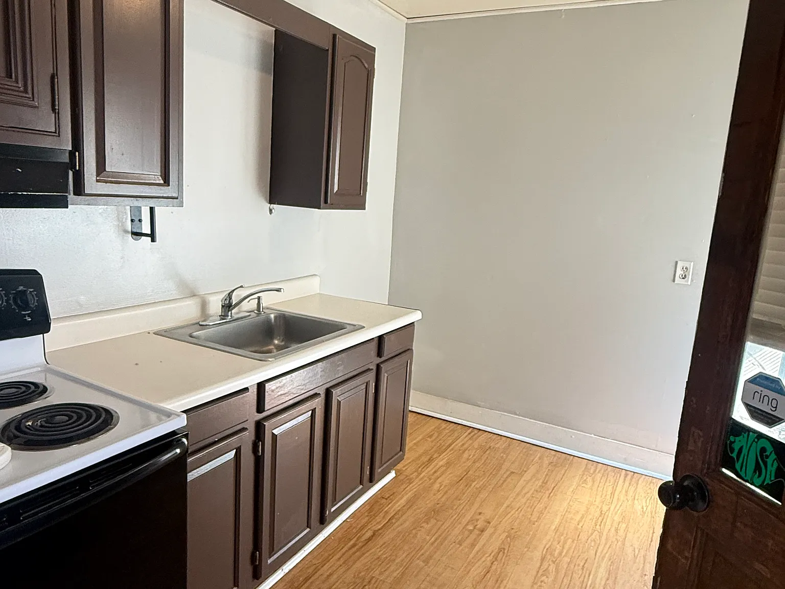 15 LLC- 21-27 Durand St. — Photo 1