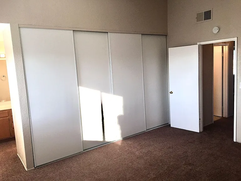 395 Cimarron Dr — Photo 13