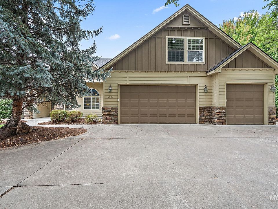 1st image of 6025 N Cape Arago Pl