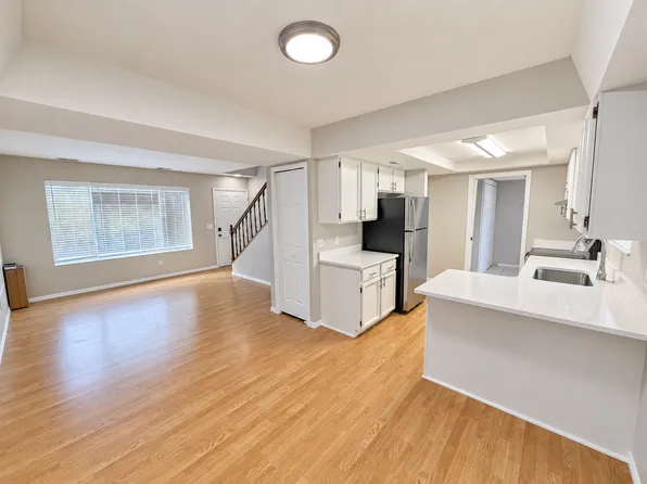 50-60 W 115 N, 50-60 W 115 N #54, Centerville, UT 84014
