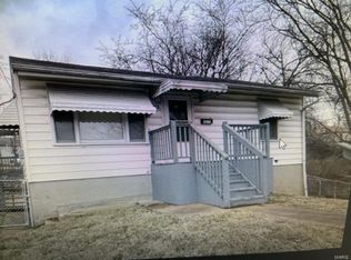 5635 College Ave, Saint Louis, MO 63136