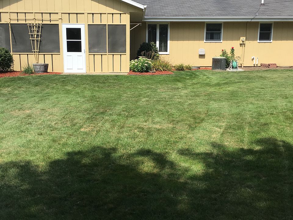 2nd image of 3736 Bryn Mawr Dr