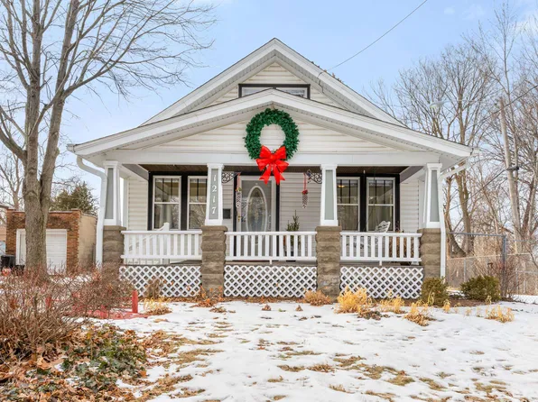 1217 Rose Ave, Rockford, IL 61102