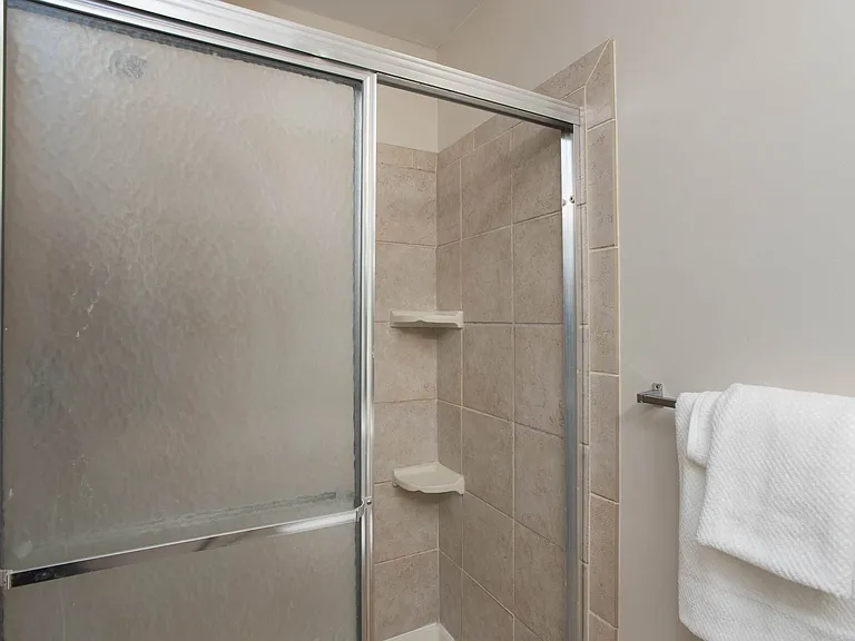 2708 Pinhorn Dr — Photo 13
