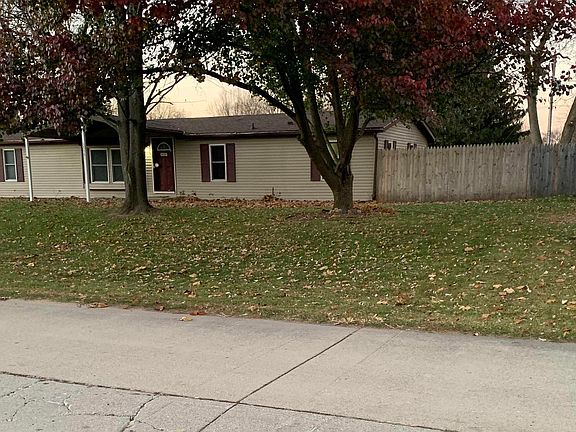 2nd image of 30081 Wren St