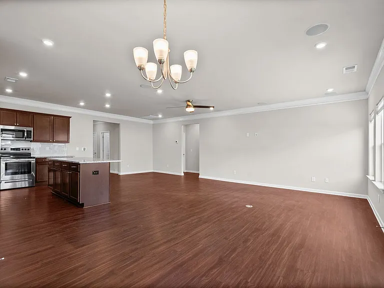 3722 Pelham Wood Dr — Photo 24