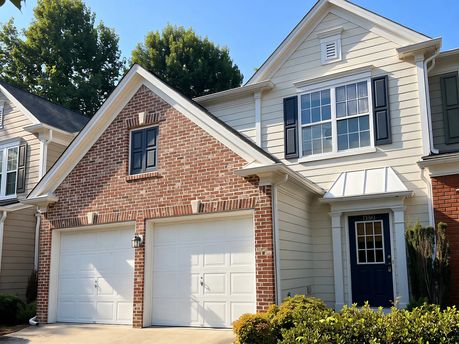 3 bed, 1750 sqft, $2,450 — Photo 2