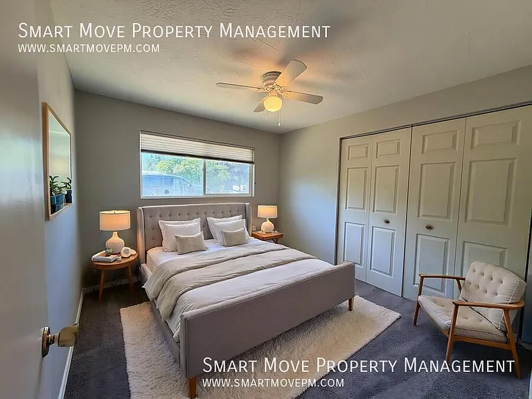 5216 W Wylie Ln — Photo 16