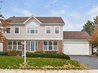 71 Cold Spring Ct, Aurora, IL 60506