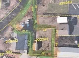 4 Cottage St, Poughkeepsie, NY 12601