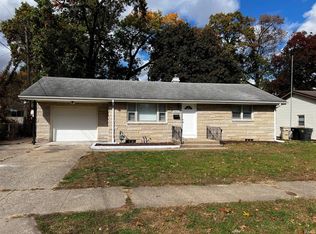 3815 Ardmore Trl, South Bend, IN 46628