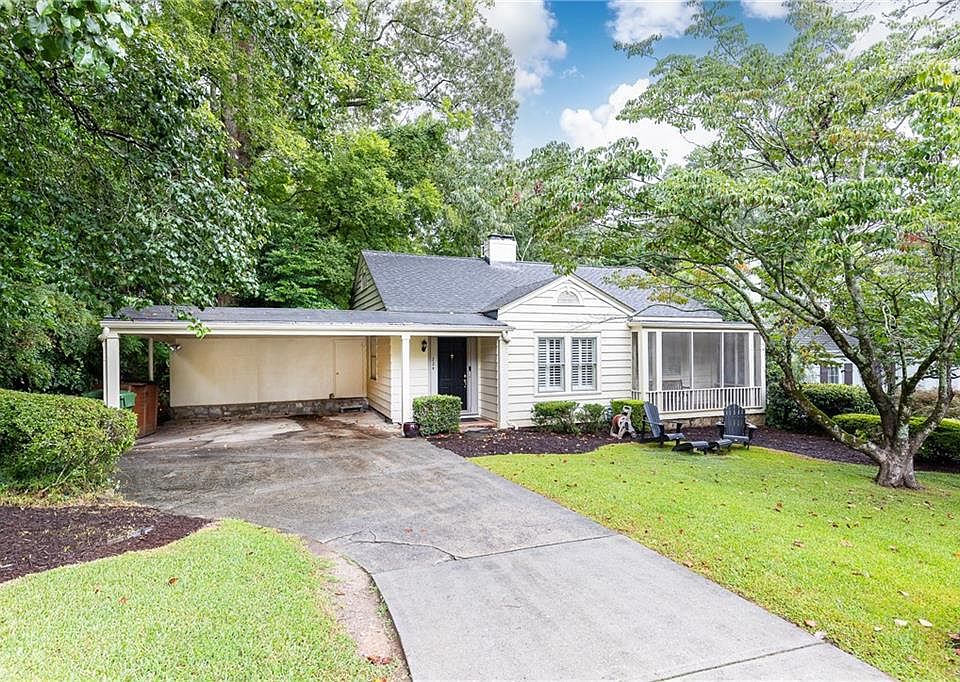 1st image of 224 Peachtree Way NE