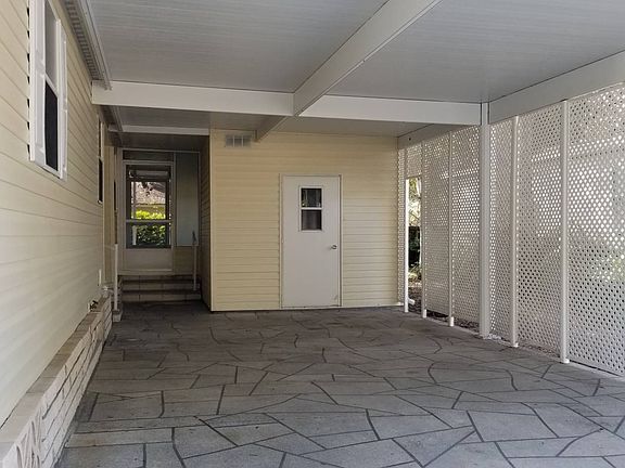 3rd image of 10809 El Toro Dr