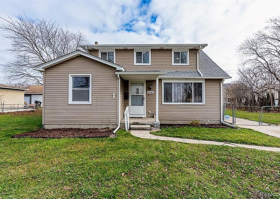 1st image of 29082 Hillview St