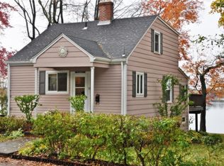 13 E Shore Dr, Coventry, RI 02816