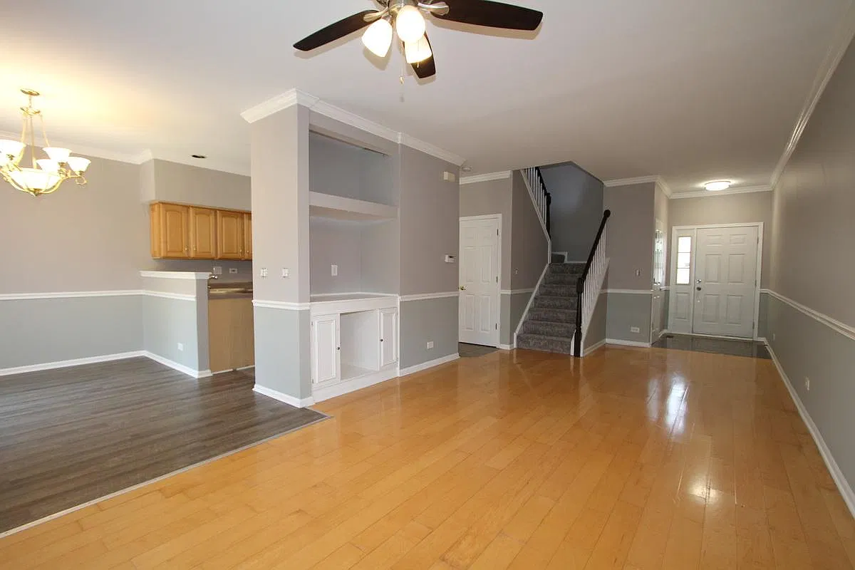 3 bed, 2.5 bath, 1650 sqft, $2,575 — Photo 3
