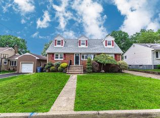 64 Enfield Rd, Colonia, NJ 07067