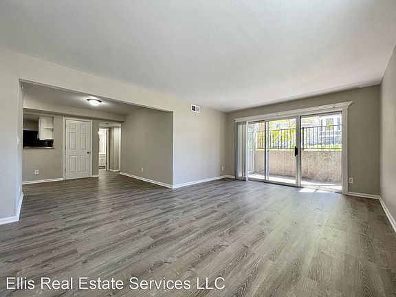 2nd image of 3957 Warwick Blvd #39578