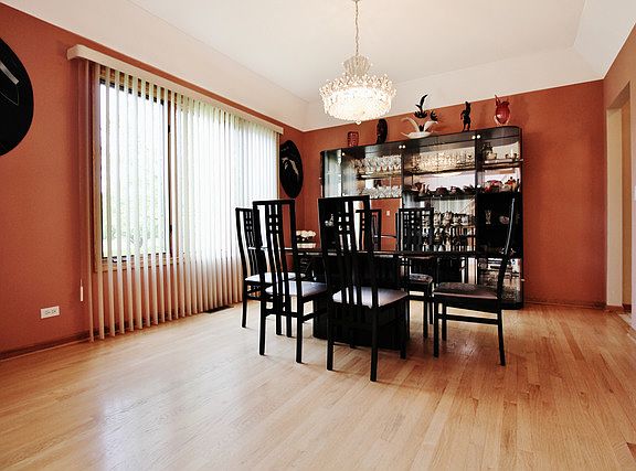 5th image of 1207 Woodview Dr