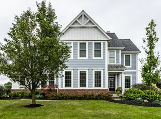 9147 Brookstone Pl, Zionsville, IN 46077