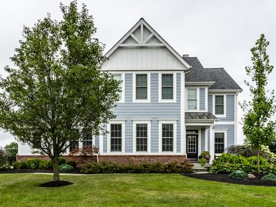 9147 Brookstone Pl, Zionsville, IN, 46077