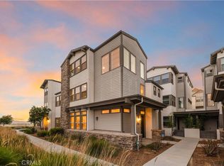 104 Spectacle, Irvine, CA 92618