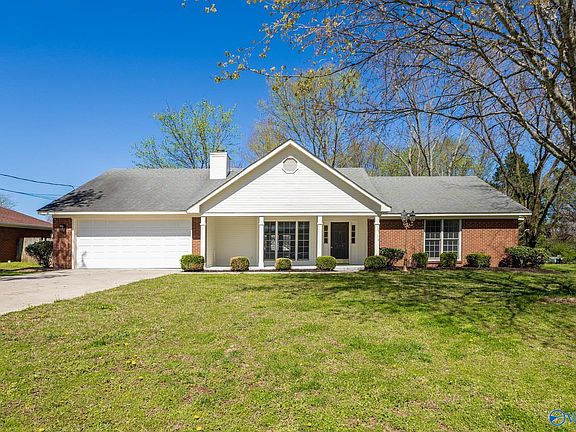 2nd image of 205 Perennial Way