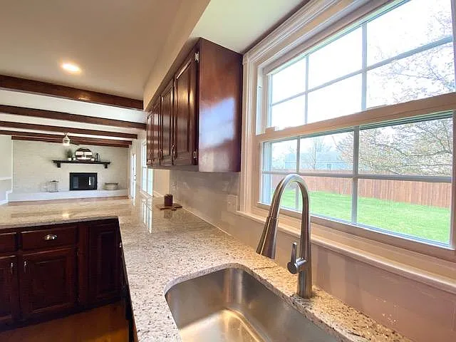 2929 Waco Rd — Photo 4