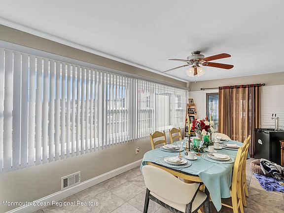 4th image of 812 Nassau Dr