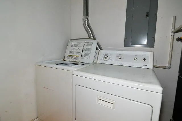 2412 W North Ave #R5 — Photo 20