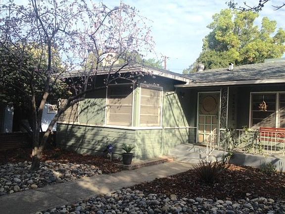 5th image of 1215 E Englewood Ave