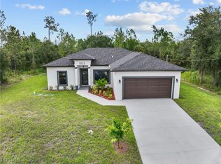 1103 E 7th St, Lehigh Acres, FL 33972