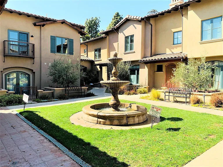 168 S Sierra Madre Blvd #117 — Photo 3