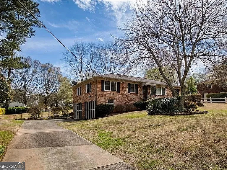 425 Plantation Rd SW — Photo 39