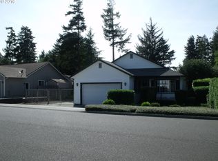 954 Seagate Ave, Coos Bay, OR 97420