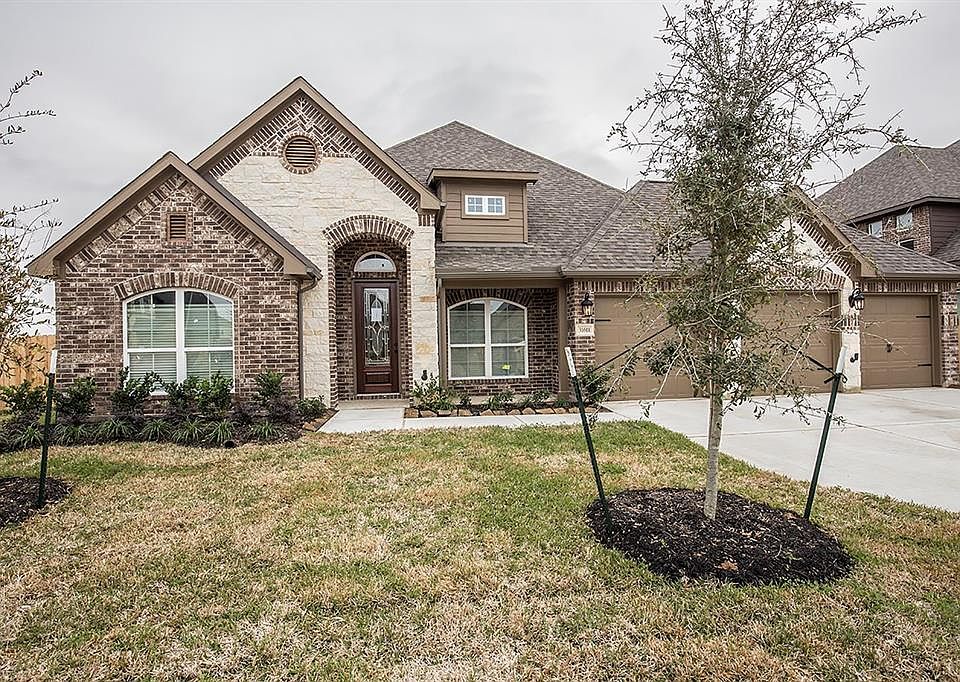 1st image of 31611 Hummingbird Oak Dr