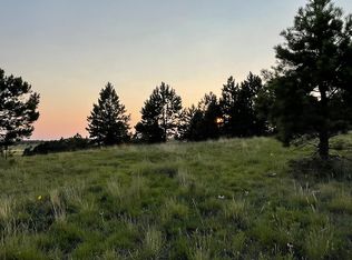 27 Lonesome Dove St, Custer, SD 57730