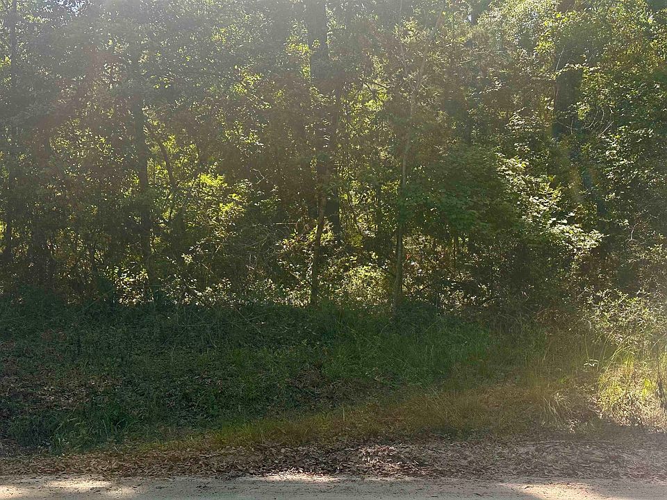 2nd image of Chicopee Rd