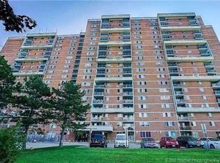 100 Wingarden Ct #1812, Toronto, ON
