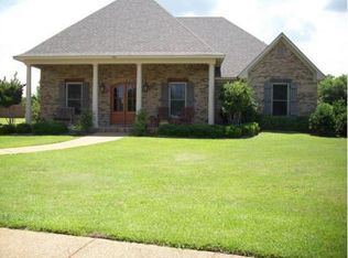 192 Parke Dr, Ridgeland, MS 39157