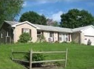 5228 Terrace Rd, Mechanicsburg, PA 17050