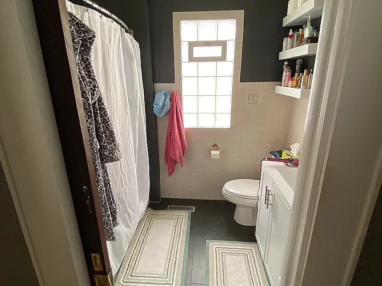 Full Bath