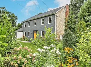 136 Lincoln Ave, Barrington, RI 02806