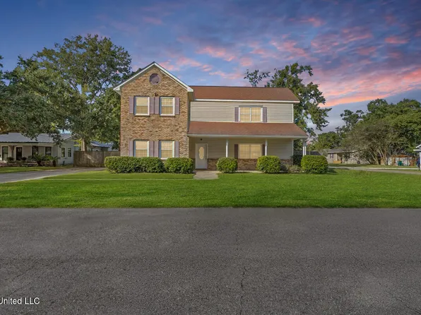 134 Ocean Wave Ave, Long Beach, MS 39560