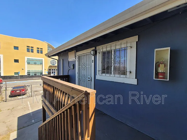 3729 Balsam St #6 — Photo 2